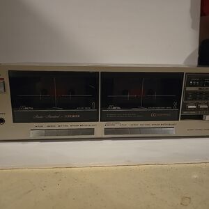 Fisher Studio-Standard Dual Cassette Player - Silver For Parts